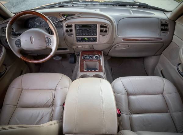 Fits 2000, 2001, 2002 Lincoln Navigator Driver Side Bottom Leather Seat Cover Gray